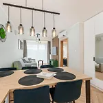 Apartment Laba Kasprowicza 20 Parking Basen Fitness Bawialnia W Cenie, Parkplatz Schwimmbad Fitness Spielzimmer Im Preis