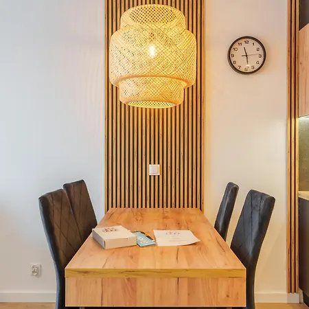 Laba Kasprowicza 20 Parking Basen Fitness Bawialnia W Cenie, Parkplatz Schwimmbad Fitness Spielzimmer Im Preis Appartement