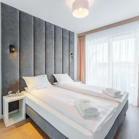 Laba Kasprowicza 20 Parking Basen Fitness Bawialnia W Cenie, Parkplatz Schwimmbad Fitness Spielzimmer Im Preis * كولوبرزيغ