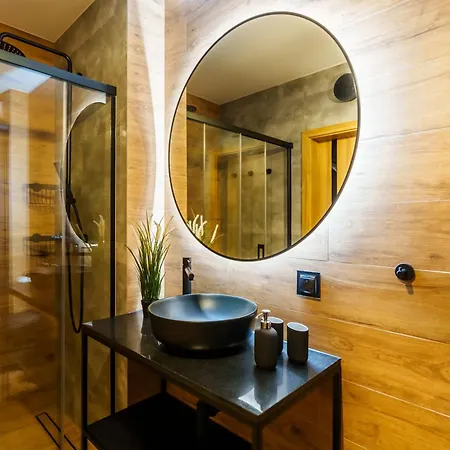 Laba Kasprowicza 20 Parking Basen Fitness Bawialnia W Cenie, Parkplatz Schwimmbad Fitness Spielzimmer Im Preis كولوبرزيغ