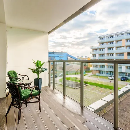 Laba Kasprowicza 20 Parking Basen Fitness Bawialnia W Cenie, Parkplatz Schwimmbad Fitness Spielzimmer Im Preis