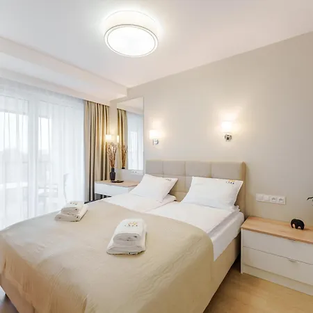 شقة Laba Kasprowicza 20 Parking Basen Fitness Bawialnia W Cenie, Parkplatz Schwimmbad Fitness Spielzimmer Im Preis