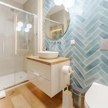 Apartament Laba Kasprowicza 20 Parking Basen Fitness Bawialnia W Cenie, Parkplatz Schwimmbad Fitness Spielzimmer Im Preis Kołobrzeg