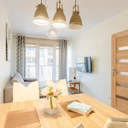 Apartman Laba Kasprowicza 20c Parking Basen Fitness Bawialnia W Cenie, Parkplatz Schwimmbad Fitness Spielzimmer Im Preis Kołobrzeg