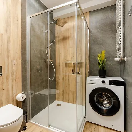 شقة Laba Kasprowicza 20c Parking Basen Fitness Bawialnia W Cenie, Parkplatz Schwimmbad Fitness Spielzimmer Im Preis كولوبرزيغ